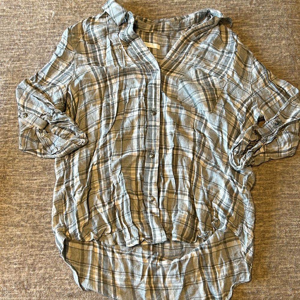 Fidelity button up